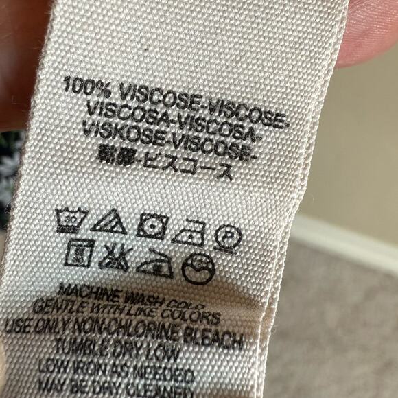 Free People Jinx Tie Front Romper Dress Black Sunflower Floral Women’s Size 8 - Picture 8 of 8